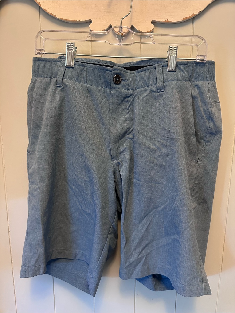 Under Armour Men's Light Blue Relaxed Golf Shorts